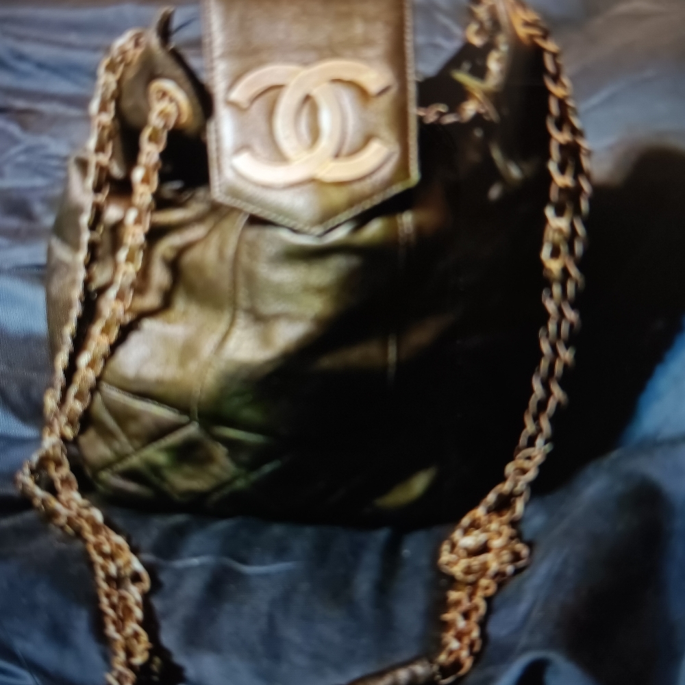 COPY - AUTHENTIC CHANEL PURSE